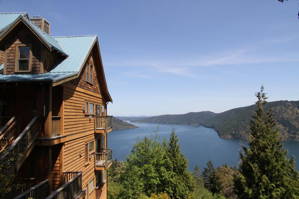 Moon Water Lodge Malahat المظهر الخارجي الصورة
