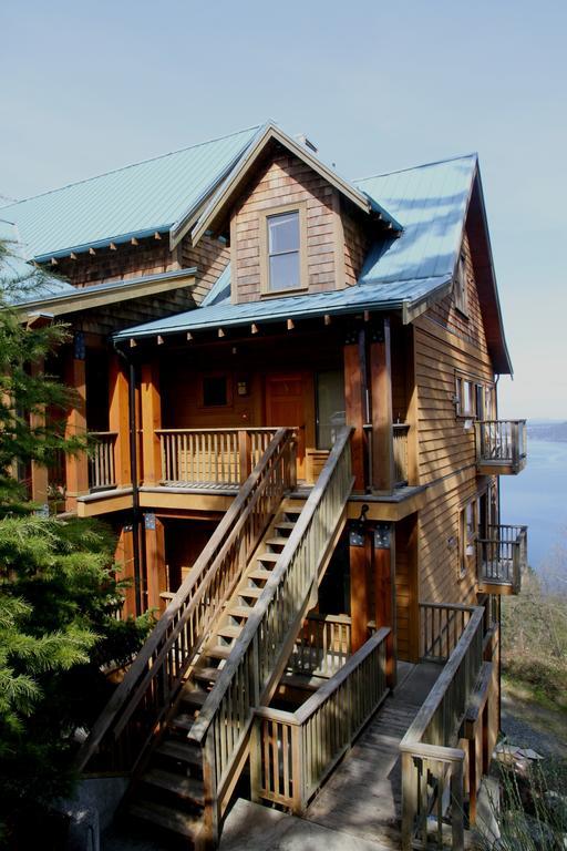 Moon Water Lodge Malahat المظهر الخارجي الصورة